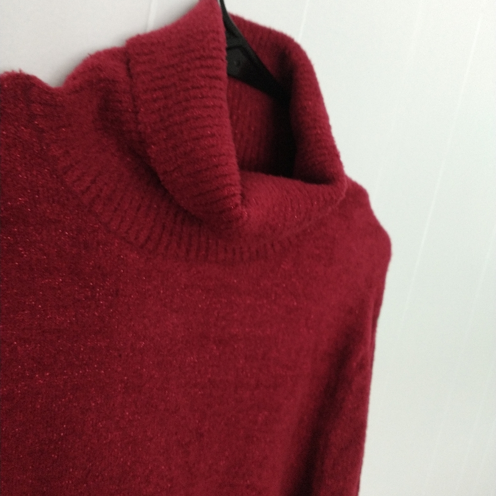 Red Sweater - Picture 5 of 7